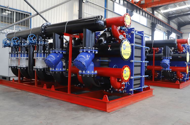 小區(qū)供暖設(shè)備-換熱站機(jī)組安裝完成！